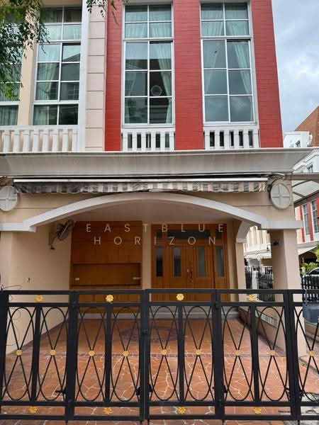 Baan Klang Krung Sathorn-Narathiwas, Bangkok, 599 Nonsi Road, Chong Nonsi, Yan Nawa, Bangkok, 4 Bedrooms, 320 sqm, Townhouse For Rent, by Eastblue Horizon, 500509975 - DDproperty.com