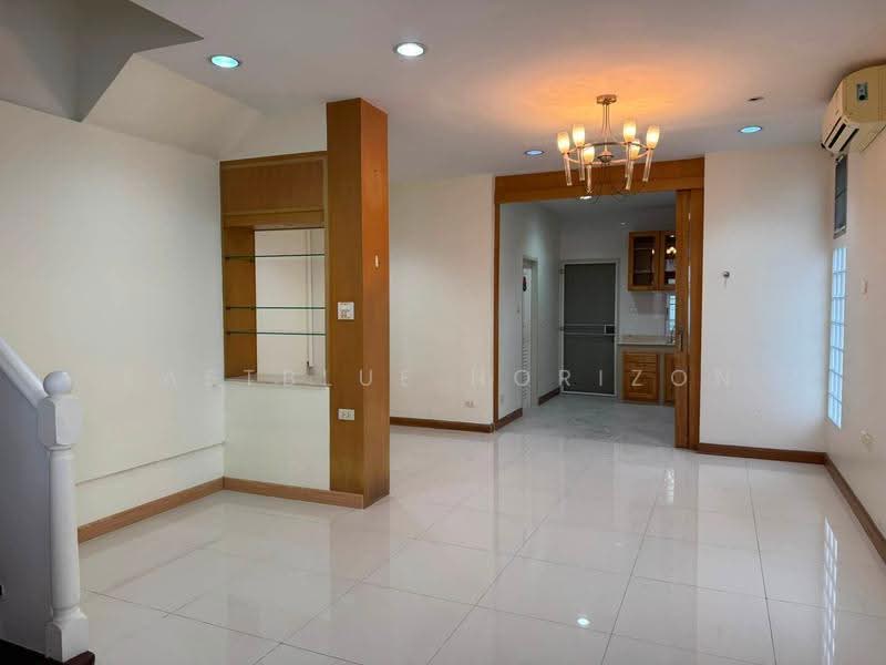 Baan Klang Krung Sathorn-Narathiwas, Bangkok, 599 Nonsi Road, Chong Nonsi, Yan Nawa, Bangkok, 4 Bedrooms, 320 sqm, Townhouse For Rent, by Eastblue Horizon, 500509975 - DDproperty.com