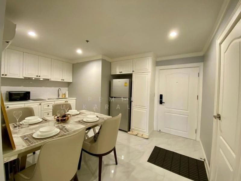 State Tower, Bangkok, 1055 Silom Road, Silom, Bang Rak, Bangkok, 2 Bedrooms, 89 sqm, Condo For Sale, by Pemika Aukkaraleekul, 500509986 - DDproperty.com