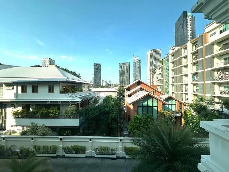 La Vie En Rose Place : ลา วี ออง โรส เพลส, กรุงเทพ, ซอยสุขุมวิท 36, คลองตัน, คลองเตย, กรุงเทพ, 132 ตร.ม., คอนโด ขาย, โดย Pemika Aukkaraleekul, 500509990 - DDproperty.com