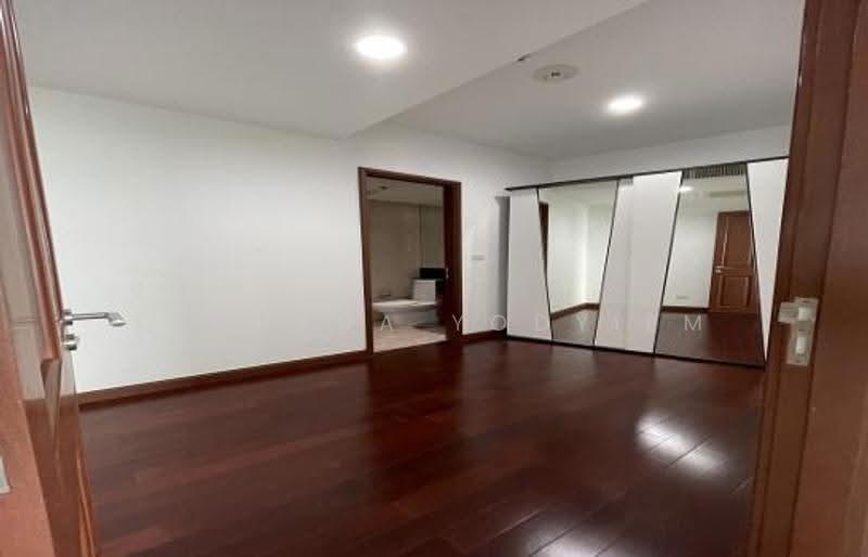 Baan Rajprasong, Bangkok, 3 Rajdamri Road, Lumphini, Pathum Wan, Bangkok, 2 Bedrooms, 87 sqm, Condo For Sale, by Suchada Yodyiem, 500510003 - DDproperty.com
