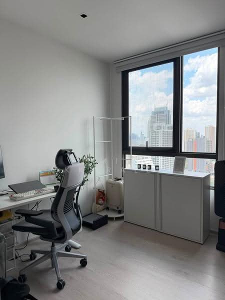 Reference Sathorn-Wongwianyai, Bangkok, Krung Thonburi 2 Alley, Bang Lam Phu Lang, Khlong San, Bangkok, 2 Bedrooms, 70 sqm, Condo For Sale, by Pemika Aukkaraleekul, 500510032 - DDproperty.com
