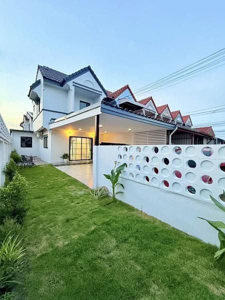 3-BR Townhouse, Chon Buri (Pattaya), Nong Pru, Bang Lamung (Pattaya), Chon Buri (Pattaya), 3 Bedrooms, 147 sqm, Townhouse For Sale, by Patchara Srisak, 500510046 - DDproperty.com