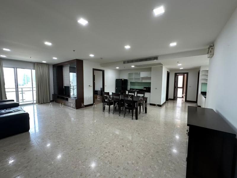 Nusasiri Grand, Bangkok, Soi Sukhumvit 42, Phra Kanong, Khlong Toei, Bangkok, 3 Bedrooms, 156 sqm, Condo For Sale, by Pemika Aukkaraleekul, 500510053 - DDproperty.com