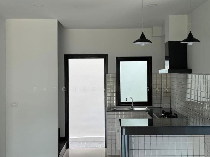 2-BR Townhouse, Chon Buri (Pattaya), Nong Pru, Bang Lamung (Pattaya), Chon Buri (Pattaya), 2 Bedrooms, 72 sqm, Townhouse For Sale, by Patchara Srisak, 500510064 - DDproperty.com