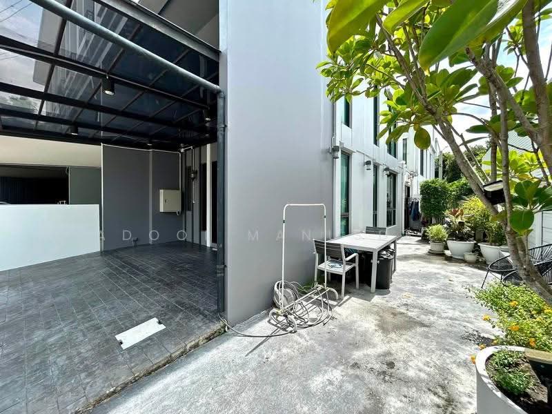 Pruksa Ville Phaholyothin-Ramintra, Bangkok, Soi Ram Intra 5 Alley 18, Thep Rak Raod, Tha Rang, Bang Khen, Bangkok, 4 Bedrooms, 145 sqm, Townhouse For Sale, by Adool Manusdee, 500510065 - DDproperty.com