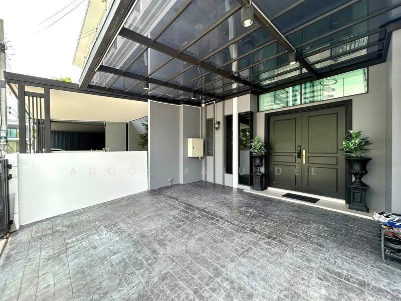 Pruksa Ville Phaholyothin-Ramintra, Bangkok, Soi Ram Intra 5 Alley 18, Thep Rak Raod, Tha Rang, Bang Khen, Bangkok, 4 Bedrooms, 145 sqm, Townhouse For Sale, by Adool Manusdee, 500510065 - DDproperty.com