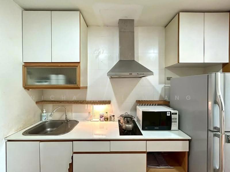 The Complete Narathiwat, Bangkok, 9 Naradhiwas Rajanagarindra Rd, Chong Nonsi, Yan Nawa, Bangkok, 2 Bedrooms, 56 sqm, Condo For Sale, by Nicha Na Lampang, 500510148 - DDproperty.com