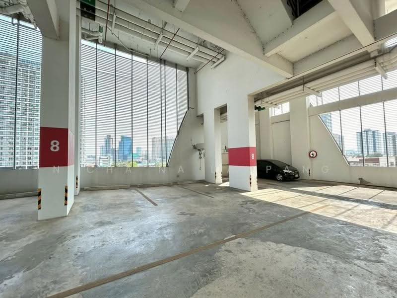 The Complete Narathiwat, Bangkok, 9 Naradhiwas Rajanagarindra Rd, Chong Nonsi, Yan Nawa, Bangkok, 2 Bedrooms, 56 sqm, Condo For Sale, by Nicha Na Lampang, 500510148 - DDproperty.com