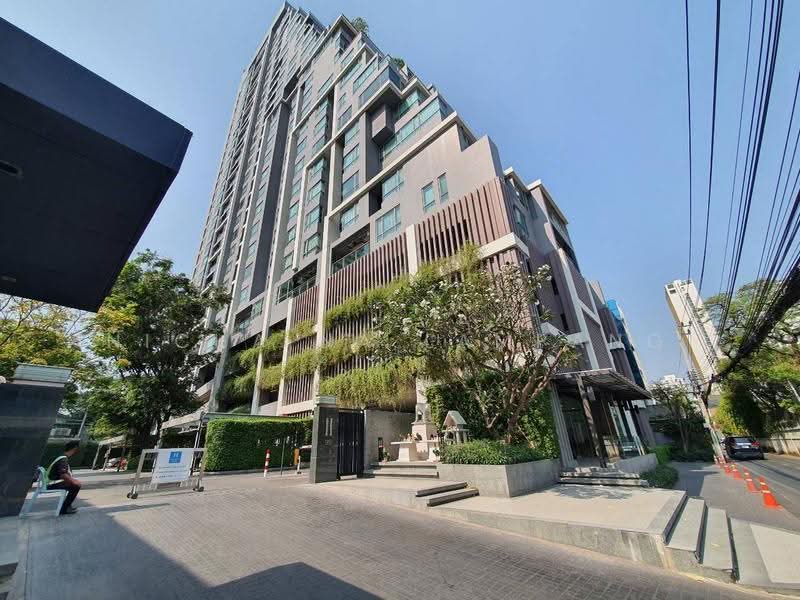 H Sukhumvit 43, Bangkok, 28 Sukhumvit 34 Road, Khlong Tan Nua, Watthana, Bangkok, 1 Bedroom, 42 sqm, Condo For Sale, by Nicha Na Lampang, 500510172 - DDproperty.com