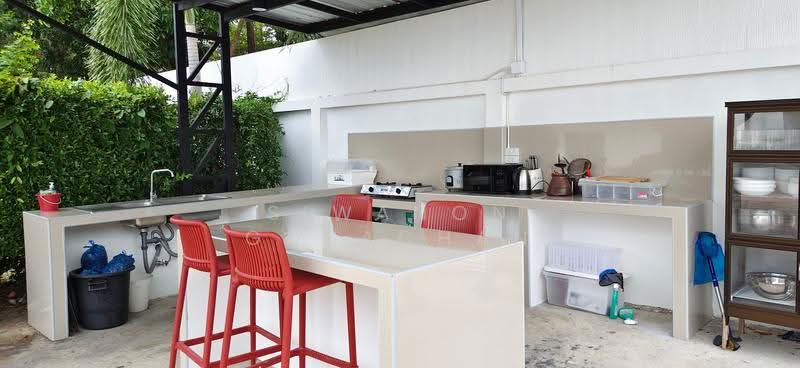 7-BR Villa, Chon Buri (Pattaya), Nong Pru, Bang Lamung (Pattaya), Chon Buri (Pattaya), 7 Bedrooms, 350 sqm, Villa For Rent, by Siwanon Gosachan, 500510186 - DDproperty.com