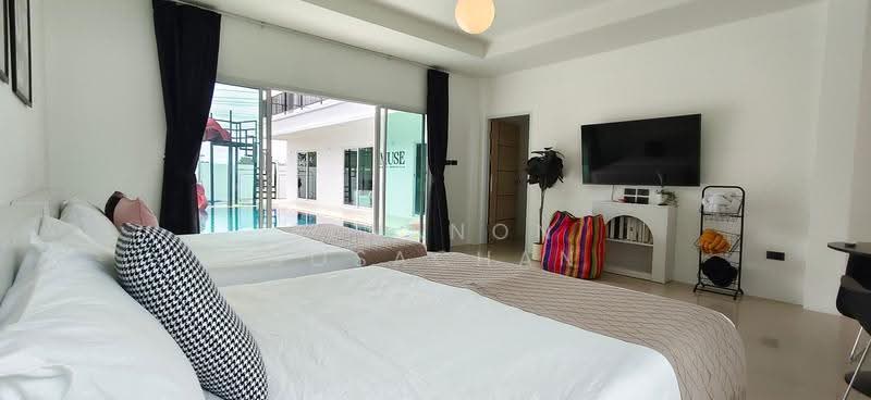 7-BR Villa, Chon Buri (Pattaya), Nong Pru, Bang Lamung (Pattaya), Chon Buri (Pattaya), 7 Bedrooms, 350 sqm, Villa For Rent, by Siwanon Gosachan, 500510186 - DDproperty.com