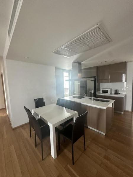 Siri At Sukhumvit, Bangkok, 902 Sukhumvit Road, Phra Kanong, Khlong Toei, Bangkok, 3 Bedrooms, 100 sqm, Condo For Rent, by Connex Property, 500510213 - DDproperty.com