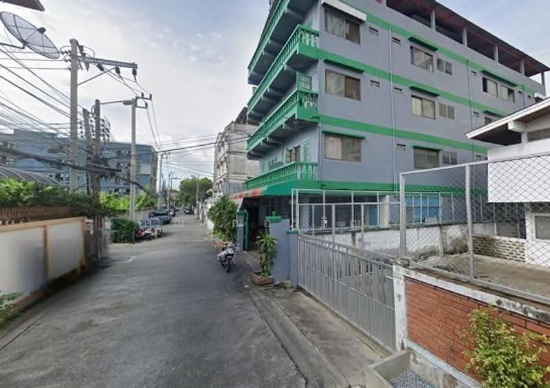 ขายที่ดินพร้อมสิ่งปลูกสร้าง สุขุมวิท 71 ใกล้ St.Anderw International School Bangkok, กรุงเทพ, สุขุมวิท 71, คลองตันเหนือ, วัฒนา, กรุงเทพ, 800 ตร.ม., ที่ดิน ขาย, โดย คุณเฌอร์ลิญา, 500510222 - DDproperty.com