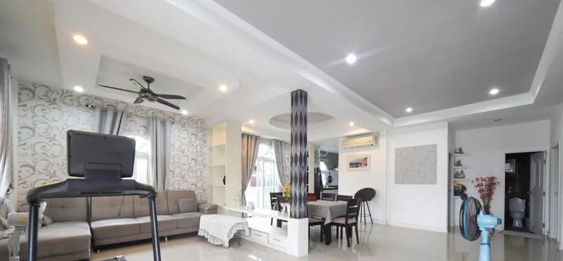 Baan Suay Mai Ngam Village, Chon Buri (Pattaya), Nong Pru, Bang Lamung (Pattaya), Chon Buri (Pattaya), 3 Bedrooms, 208 sqm, Villa For Sale, by Siwanon Gosachan, 500510233 - DDproperty.com