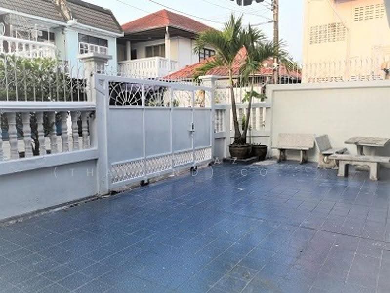 บ้านเดี่ยว 5 ห้องนอน ยูเจริญวิลเลจ อินทามระ–สุทธิสาร 328 ตร.ม. ใกล้ MRT สุทธิสาร, กรุงเทพ, ดินแดง, กรุงเทพ, 328 ตร.ม., บ้านเดี่ยว ให้เช่า, โดย Fazwaz (Thailand) Co., Ltd., 500510240 - DDproperty.com