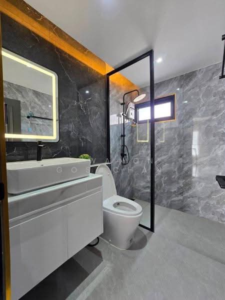 EDGE Central Pattaya, Chon Buri (Pattaya), Pattaya Sai Song, Bang Lamung, Bang Lamung (Pattaya), Chon Buri (Pattaya), 4 Bedrooms, 320 sqm, Condo For Sale, by Siwanon Gosachan, 500510261 - DDproperty.com