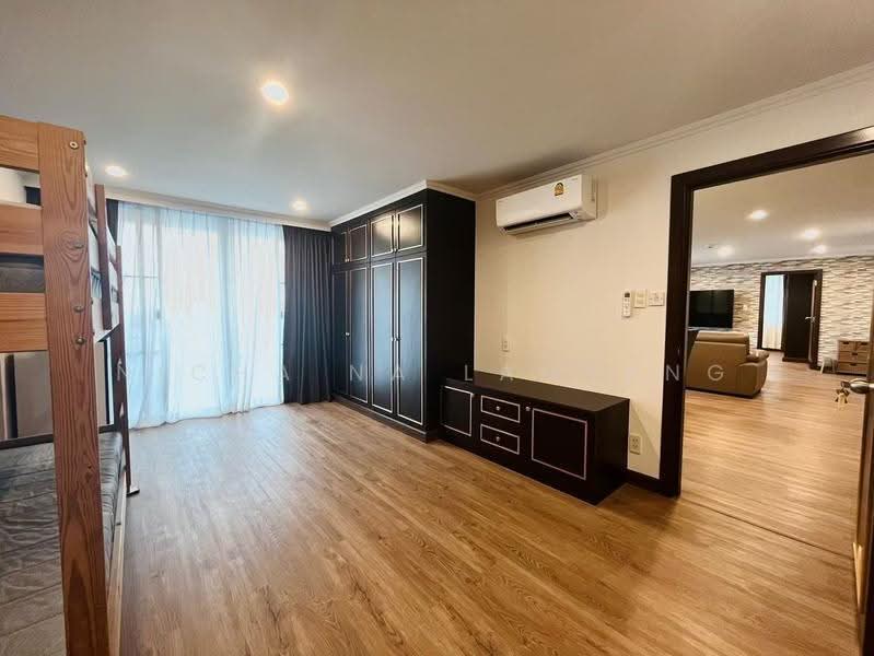 Acadamia Grand Tower, Bangkok, Soi Sukhumvit 43, Khlong Tan Nua, Watthana, Bangkok, 3 Bedrooms, 194 sqm, Condo For Sale, by Nicha Na Lampang, 500510340 - DDproperty.com