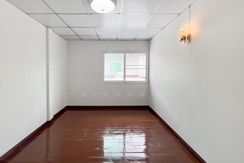 หมู่บ้านร่มเกล้า 2 บางบัวทอง, nonthaburi, Bang Rak Pattana, Bang Bua Thong, Nonthaburi, 2 Bedrooms, 130 sqm, Townhouse For Sale, by NTBHOME, 500510352 - DDproperty.com