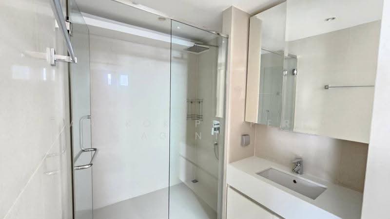 H Sukhumvit 43, Bangkok, 28 Sukhumvit 34 Road, Khlong Tan Nua, Watthana, Bangkok, 5 Bedrooms, 238 sqm, Condo For Sale, by BANGKOK PROPERTY AGENTS, 500510373 - DDproperty.com