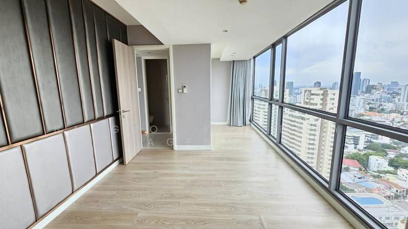 H Sukhumvit 43, Bangkok, 28 Sukhumvit 34 Road, Khlong Tan Nua, Watthana, Bangkok, 5 Bedrooms, 238 sqm, Condo For Sale, by BANGKOK PROPERTY AGENTS, 500510373 - DDproperty.com