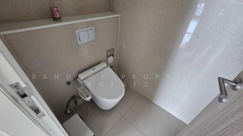 H Sukhumvit 43, Bangkok, 28 Sukhumvit 34 Road, Khlong Tan Nua, Watthana, Bangkok, 5 Bedrooms, 238 sqm, Condo For Sale, by BANGKOK PROPERTY AGENTS, 500510373 - DDproperty.com