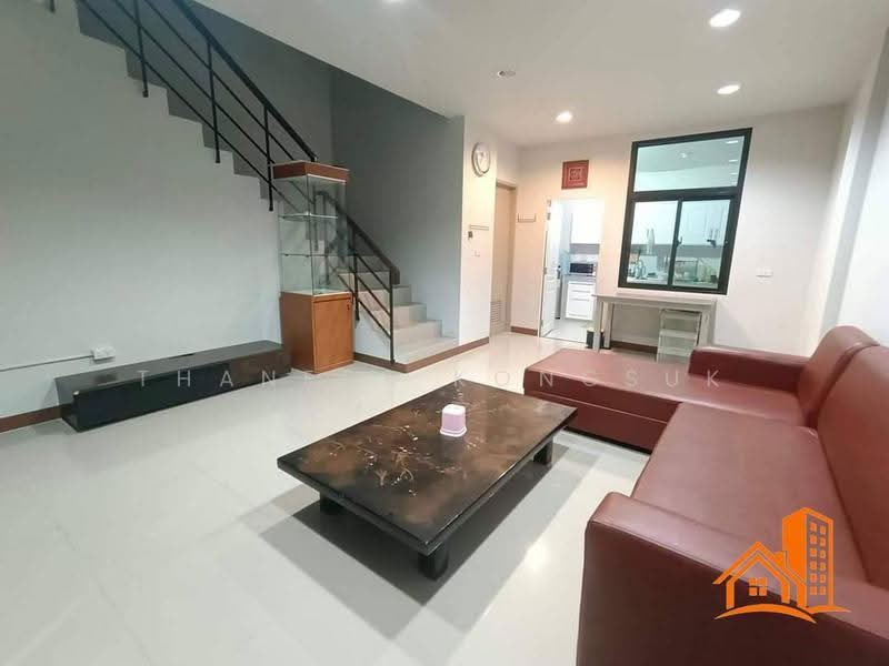 Wayra Biznet Romklao-Suvarnabhumi : เวร่า บิสเน็ท ร่มเกล้า-สุวรรณภูมิ, กรุงเทพ, 18-1 ถนนร่มเกล้า, คลองสามประเวศ, ลาดกระบัง, กรุงเทพ, 195 ตร.ม., ทาวน์เฮ้าส์ ขาย, โดย Thanest Kongsuk, 500510380 - DDproperty.com