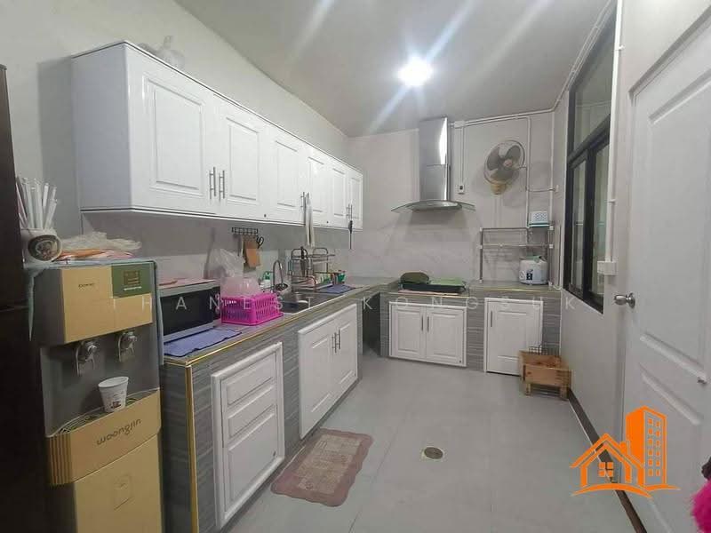 Wayra Biznet Romklao-Suvarnabhumi : เวร่า บิสเน็ท ร่มเกล้า-สุวรรณภูมิ, กรุงเทพ, 18-1 ถนนร่มเกล้า, คลองสามประเวศ, ลาดกระบัง, กรุงเทพ, 195 ตร.ม., ทาวน์เฮ้าส์ ขาย, โดย Thanest Kongsuk, 500510380 - DDproperty.com