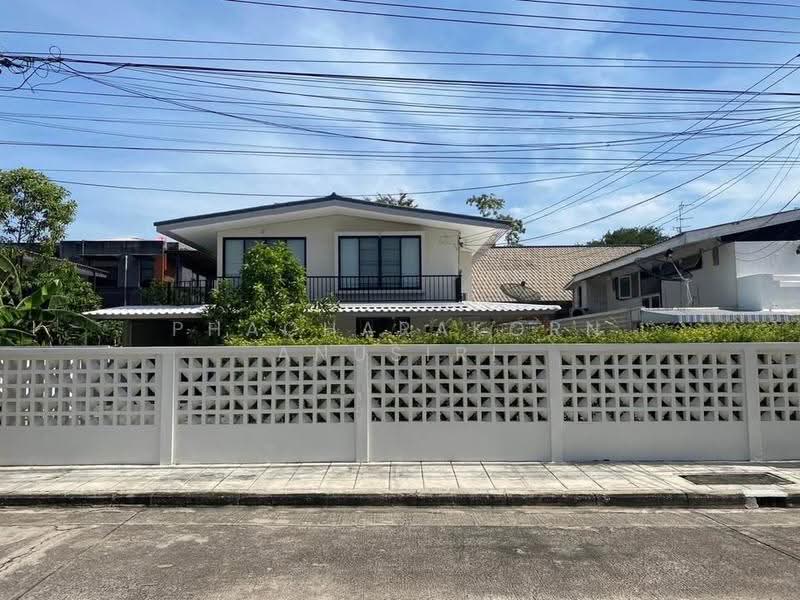 undefined, Bangkok, Talat Bang Khen, Lak Si, Bangkok, 3 Bedrooms, 263 sqm, Single Detached House For Sale, by Phacharakorn Anusiri, 500510443 - DDproperty.com