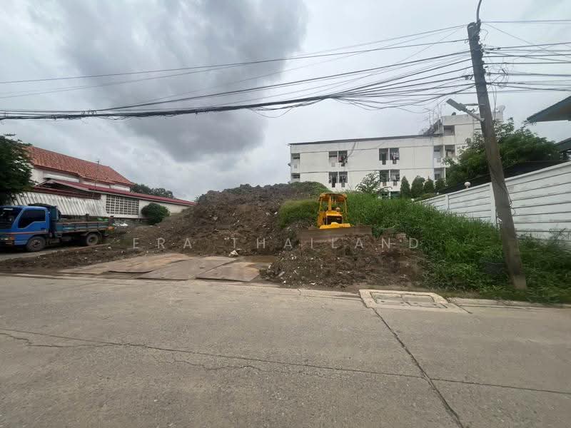 ทำเลทองด่วน! ขายที่ดินถมแล้ว 141 ตร.ว. วิภาวดี 60 (แยก 24), Bangkok, Talat Bang Khen, Lak Si, Bangkok, , 564 sqm, Land For Sale, by ERA Thailand, 500510447 - DDproperty.com