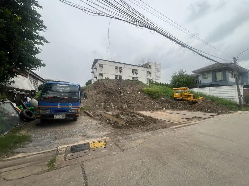 ทำเลทองด่วน! ขายที่ดินถมแล้ว 141 ตร.ว. วิภาวดี 60 (แยก 24), กรุงเทพ, ตลาดบางเขน, หลักสี่, กรุงเทพ, 564 ตร.ม., ที่ดิน ขาย, โดย ERA Thailand, 500510447 - DDproperty.com