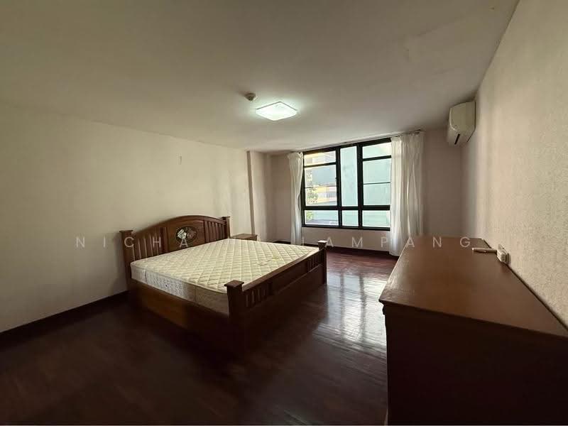 Baan Chan Condominium, Bangkok, Soi Thonglor 20, Thonglor Road, Khlong Tan Nua, Watthana, Bangkok, 3 Bedrooms, 145 sqm, Condo For Sale, by Nicha Na Lampang, 500510453 - DDproperty.com