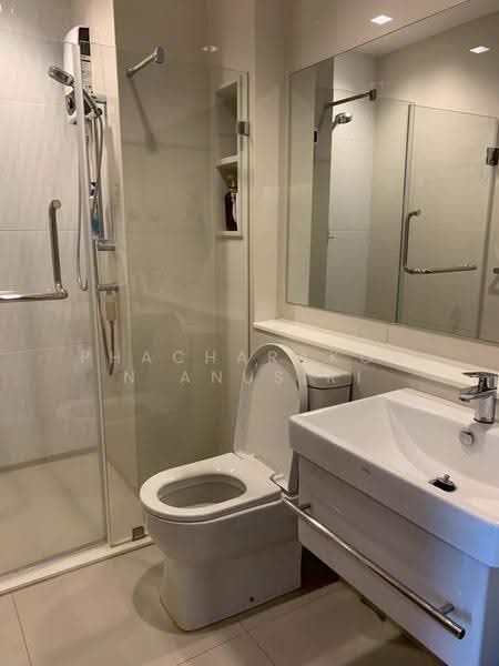Life Asoke, Bangkok, Asoke-Dindang Road, Bang Kapi, Huai Khwang, Bangkok, 1 Bedroom, 36 sqm, Condo For Sale, by Phacharakorn Anusiri, 500510458 - DDproperty.com