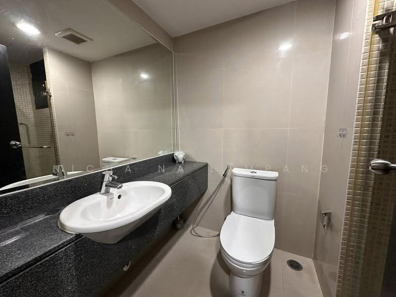 The Kris Ratchada 17, Bangkok, Inthamara 45 Alley, Din Daeng, Bangkok, 3 Bedrooms, 85 sqm, Condo For Sale, by Nicha Na Lampang, 500510467 - DDproperty.com