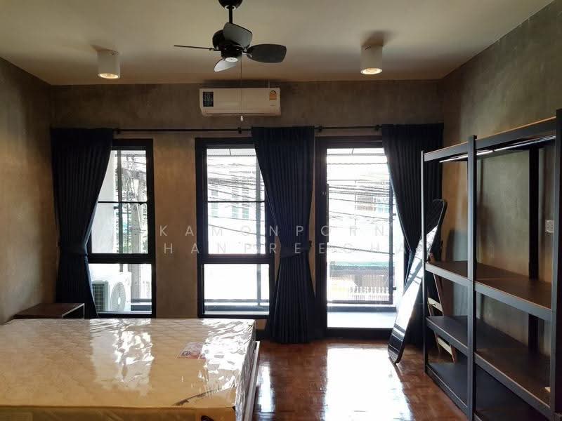 Townhome for Sale Ratchada Soi 3, กรุงเทพ, รัชดา, ดินแดง, กรุงเทพ, 100 ตร.ม., ทาวน์เฮ้าส์ ขาย, โดย Kamonporn Chanpreecha, 500510469 - DDproperty.com