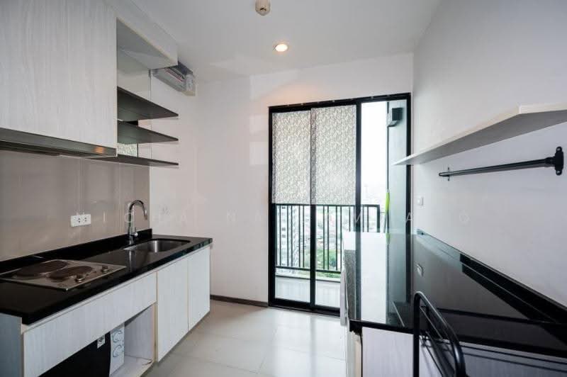 The Base Park East Sukhumvit 77, Bangkok, 99 Soi Pridi Banomyong 2, Phra Kanong Nua, Watthana, Bangkok, 2 Bedrooms, 50 sqm, Condo For Sale, by Nicha Na Lampang, 500510481 - DDproperty.com
