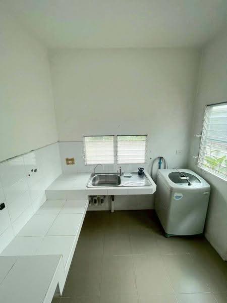 Pruklada Bangna, Samut Prakan, Bangna-Trad Rd., Bang Bo, Samut Prakan, 3 Bedrooms, 140 sqm, Single Detached House For Rent, by jira, 500510483 - DDproperty.com