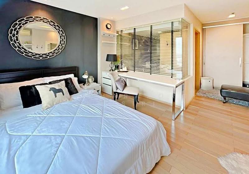 Siri At Sukhumvit, Bangkok, 902 Sukhumvit Road, Phra Kanong, Khlong Toei, Bangkok, 2 Bedrooms, 70 sqm, Condo For Sale, by Phacharakorn Anusiri, 500510489 - DDproperty.com