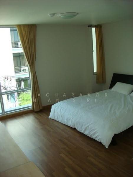 Y.O. Place, Bangkok, 223 Soi Sai Nam Thip 2, Khlong Toei, Bangkok, 3 Bedrooms, 111 sqm, Apartment For Rent, by Phacharakorn Anusiri, 500510550 - DDproperty.com