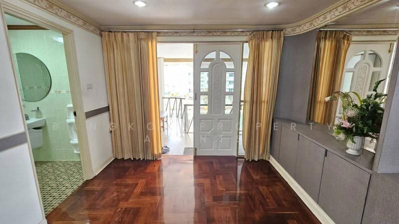 D.H.Grand Tower, Bangkok, Soi Prommit, Khlong Tan Nua, Watthana, Bangkok, 3 Bedrooms, 400 sqm, Condo For Rent, by BANGKOK PROPERTY AGENTS, 500510563 - DDproperty.com