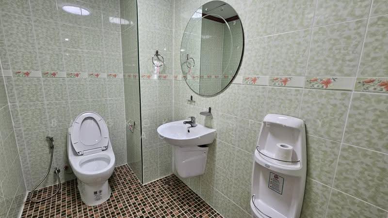 D.H.Grand Tower, Bangkok, Soi Prommit, Khlong Tan Nua, Watthana, Bangkok, 3 Bedrooms, 400 sqm, Condo For Rent, by BANGKOK PROPERTY AGENTS, 500510563 - DDproperty.com