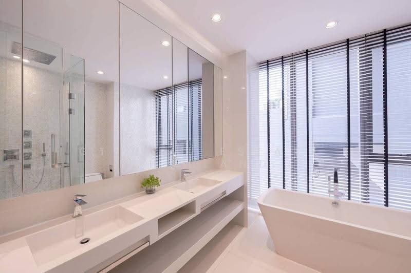 Vittorio 39, Bangkok, 8 Sukhumvit, Khlong Tan Nua, Watthana, Bangkok, 2 Bedrooms, 138 sqm, Condo For Rent, by GT Real Estate Thailand, 500510577 - DDproperty.com