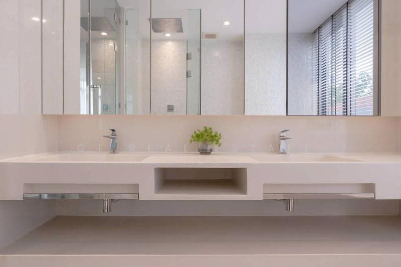 Vittorio 39, Bangkok, 8 Sukhumvit, Khlong Tan Nua, Watthana, Bangkok, 2 Bedrooms, 138 sqm, Condo For Rent, by GT Real Estate Thailand, 500510577 - DDproperty.com