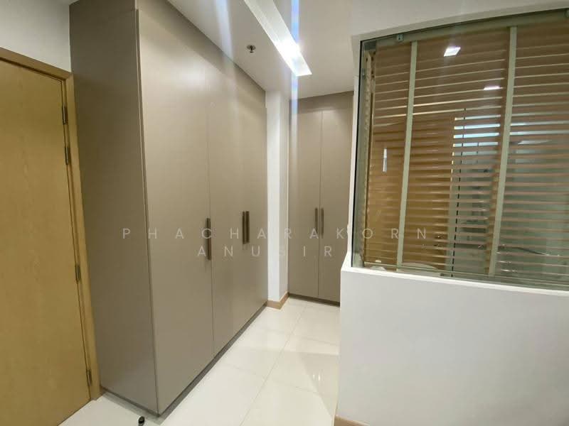Siri At Sukhumvit, Bangkok, 902 Sukhumvit Road, Phra Kanong, Khlong Toei, Bangkok, 1 Bedroom, 52 sqm, Condo For Rent, by Phacharakorn Anusiri, 500510582 - DDproperty.com