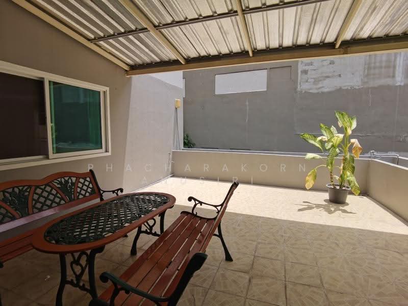 Mitr Mansion : มิตร แมนชั่น, กรุงเทพ, 27 ซอยสุขุมวิท 31, คลองเตยเหนือ, วัฒนา, กรุงเทพ, 180 ตร.ม., อพาร์ทเมนท์ ให้เช่า, โดย Phacharakorn Anusiri, 500510586 - DDproperty.com