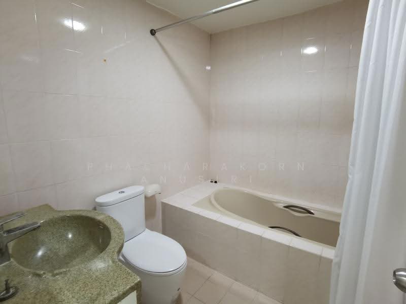 Mitr Mansion, Bangkok, 27 Soi Sukhumvit 31, Khlongtoei Nua, Watthana, Bangkok, 2 Bedrooms, 180 sqm, Apartment For Rent, by Phacharakorn Anusiri, 500510586 - DDproperty.com