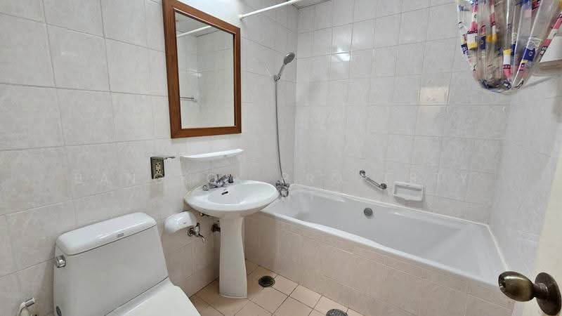 Krungthep Thani Tower, Bangkok, 56 Soi Sukhumvit 24, Khong Tan, Khlong Toei, Bangkok, 3 Bedrooms, 230 sqm, Condo For Rent, by BANGKOK PROPERTY AGENTS, 500510589 - DDproperty.com