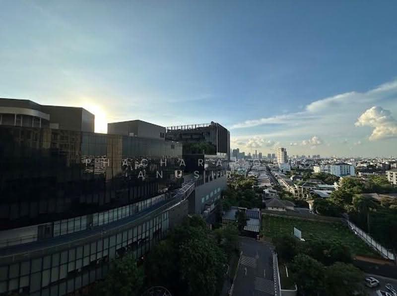 Whizdom Essence, Bangkok, 5 Piyabutr 1 Alley, Bang Chak, Phra Khanong, Bangkok, 1 Bedroom, 36 sqm, Condo For Rent, by Phacharakorn Anusiri, 500510606 - DDproperty.com
