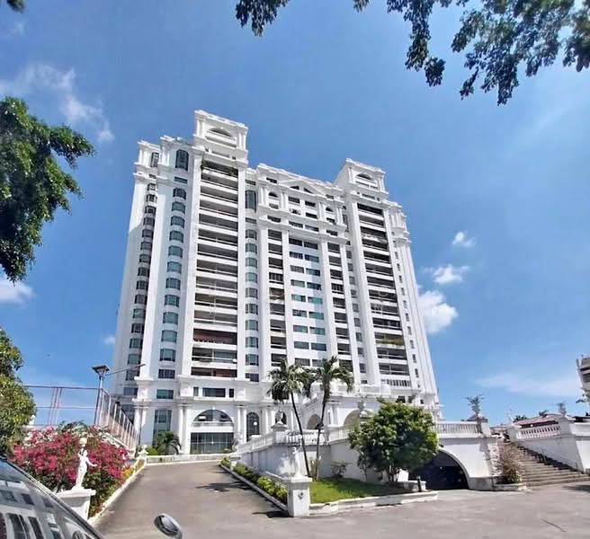 Royal Castle Pattanakarn, Bangkok, 701 Panya Village, Suan Luang, Bangkok, 4 Bedrooms, 238 sqm, Condo For Sale, by Khemasooch Chiraburanan, 500510633 - DDproperty.com
