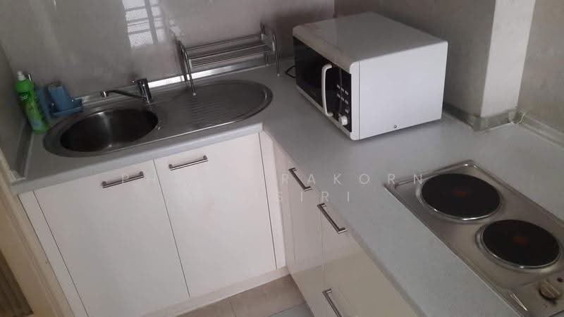 Lumpini Suite Sukhumvit 41, Bangkok, Soi Sukhumvit 41, Khlong Tan Nua, Watthana, Bangkok, 1 Bedroom, 34 sqm, Condo For Rent, by Phacharakorn Anusiri, 500510663 - DDproperty.com